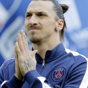 开云官网-疯狂逆转夜，从Doinb到伯纳乌，竞技永不眠，电竞与绿茵的双线逆转奇迹